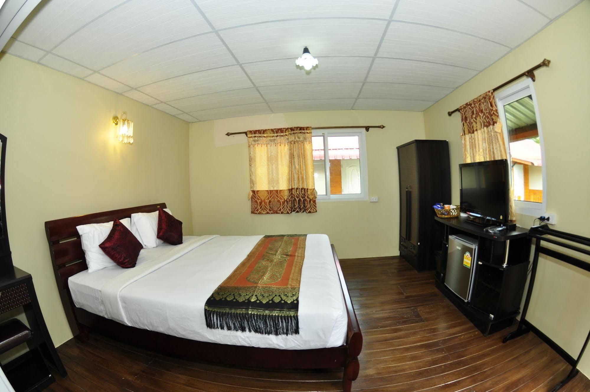 Phi Phi Ba Kao Bay Resort Экстерьер фото